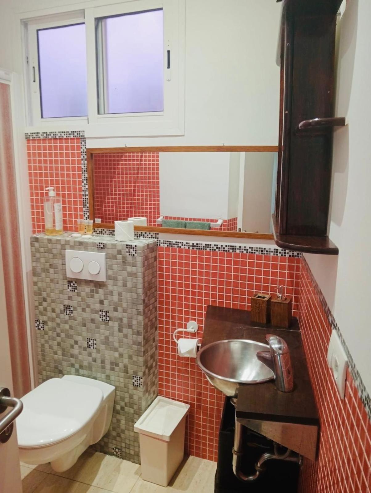 Apartamento Privado En Alameda De Hercules Sevilla Kültér fotó